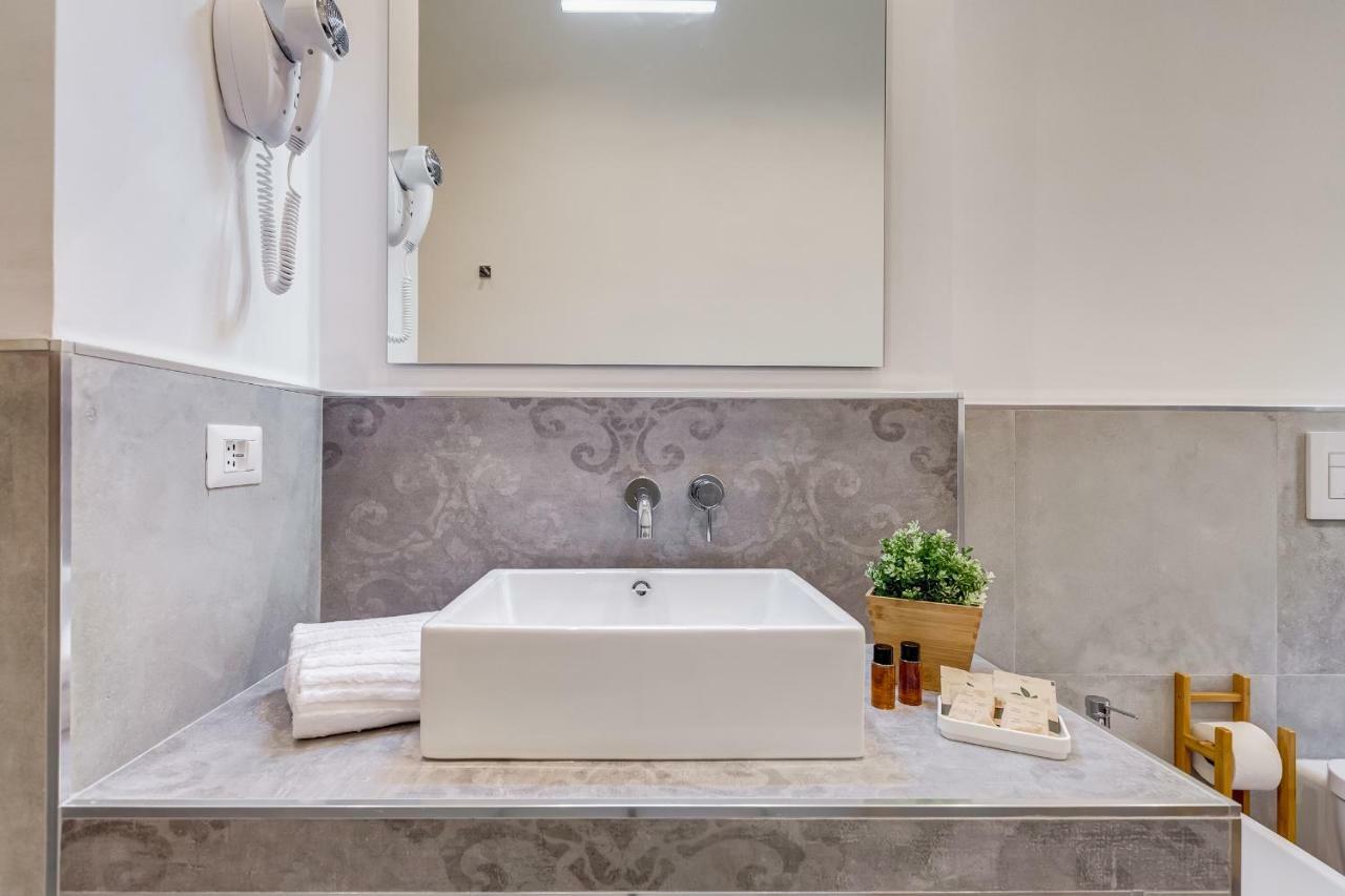 Germanico Luxury Apartment Roma Ngoại thất bức ảnh